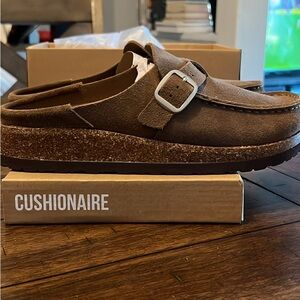 Cushionaire Brown Suede Slip-On Clogs